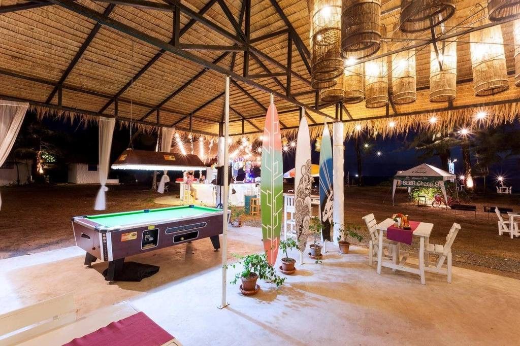 Micky Monkey Beach At Maikhao Beach Hotel Mai Khao ภายนอก รูปภาพ